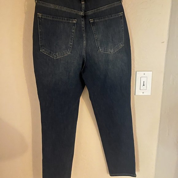 Banana Republic "Ultra High Rise Slim Fit" Jean - Picture 2 of 3